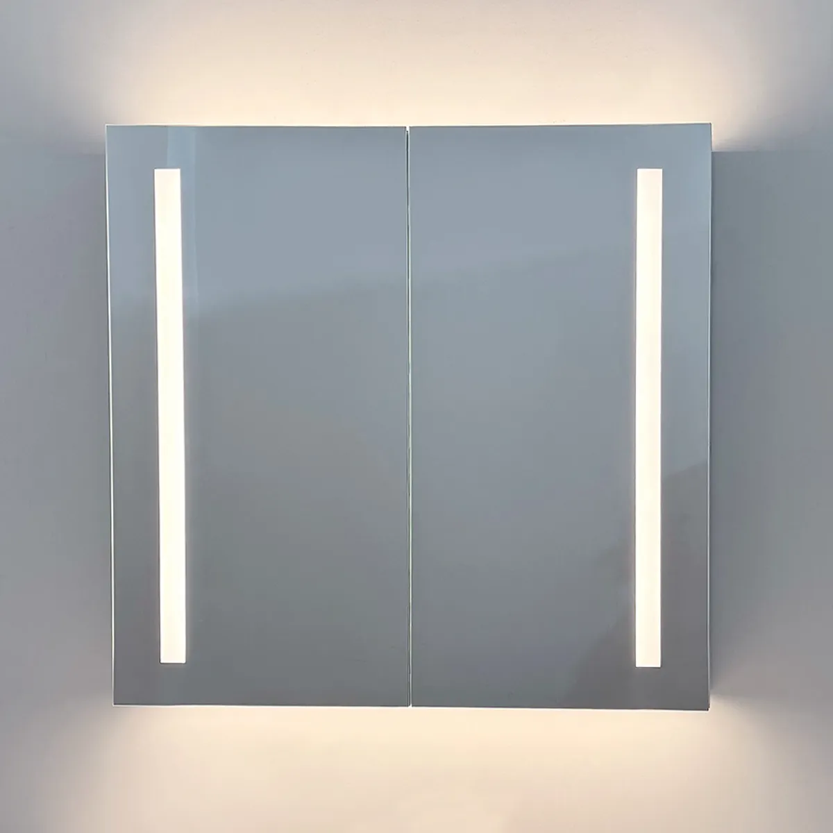 Badnor Maiken 80+40cm mbl.pk. (9418) Lilly speilskap m/lys