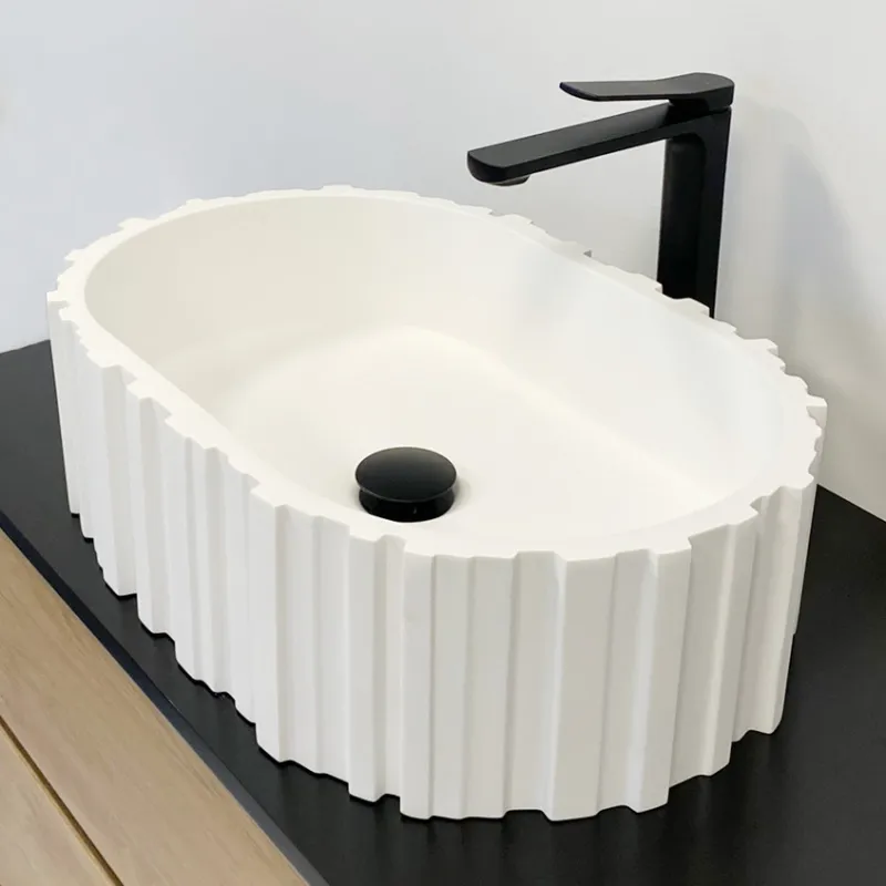 Badnor KStone Locarno Top Solid designservant HVIT MATT, 56x36cm