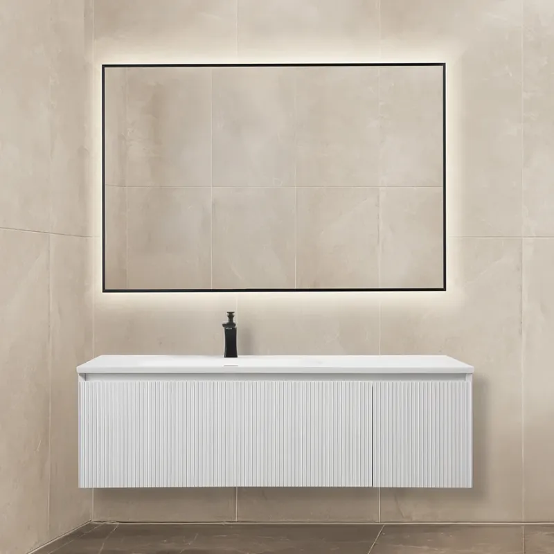 Badnor Merethe 120cm møbelpk (7208) Saga firkantet speil