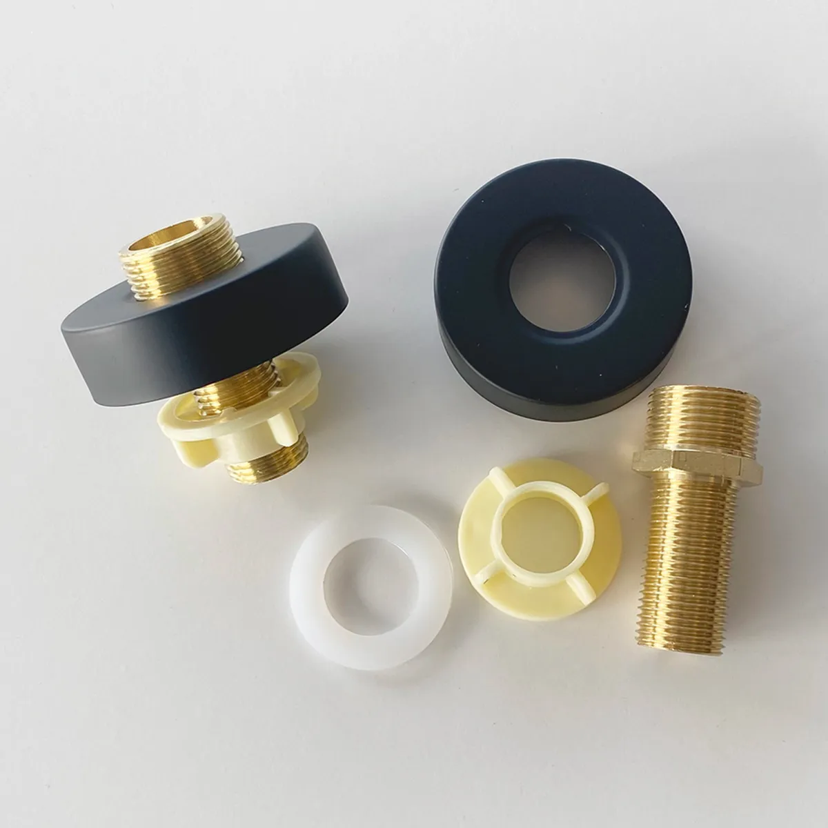 Kabinettgjennomføringer - SORT MATT - G3/4