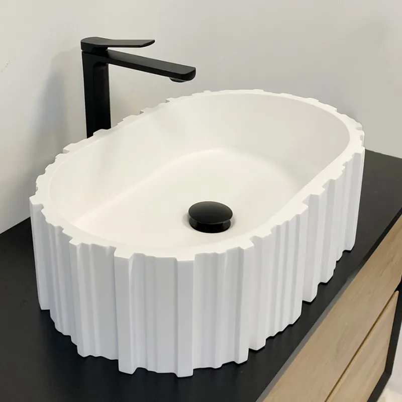 Badnor KStone Locarno Top Solid designservant HVIT MATT, 56x36cm