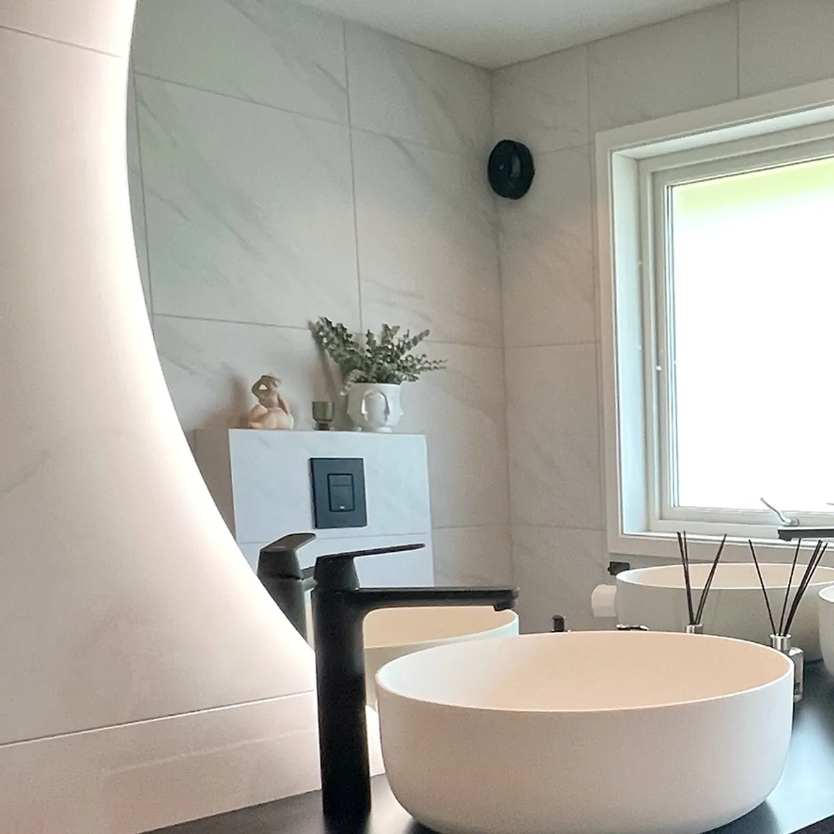 Badnor Marikken 120+35cm mbl.pk. (2312) Sissel rundt speil